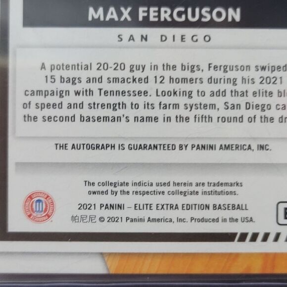 Panini Elite Extra Max Ferguson San Diego holographic signed rookie card #61/73 - Picture 8 of 12